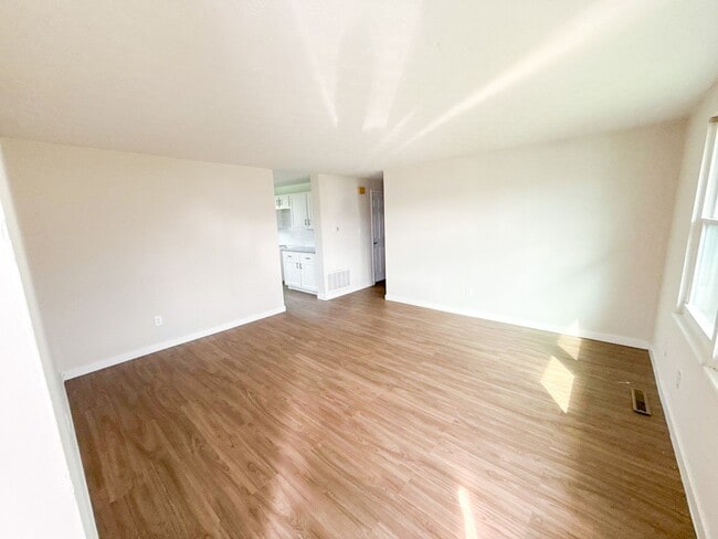 Photo - Newly Rehabbed 3BR Home in Hamilton Schools w/ Full Basement & Bonus Room