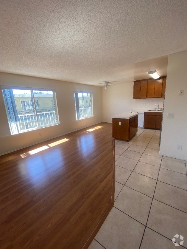 Building Photo - 1066 Coronado Avenue Rental