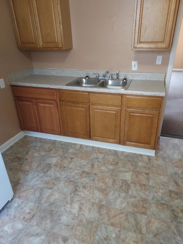 Photo - 607 N 9th St