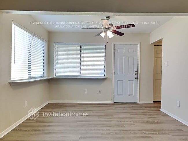 Photo - 5541 Gates Dr