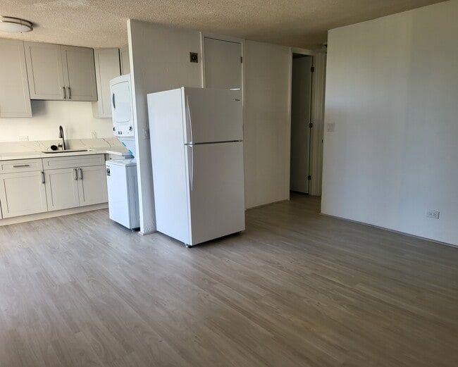 Photo - 1702 Kewalo St Unit 2BR 1BA Makiki apartment