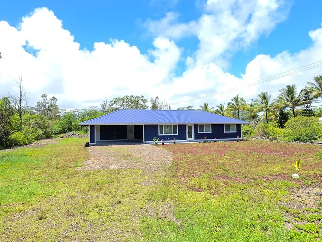 Building Photo - Available August 1 | Fully Furnished 3BD/3BA Home in HPP (Hawaiian Paradise Park)
