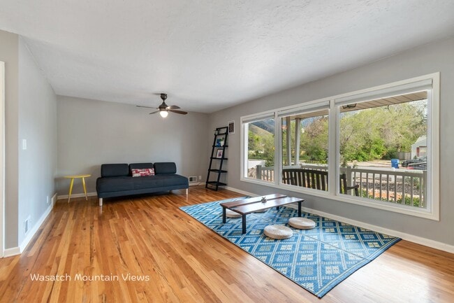 Photo - 3135 E Louise Ave