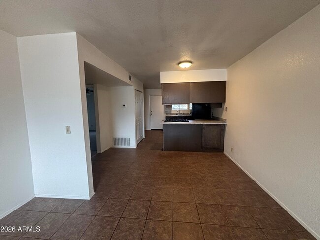 Photo - 76 E Paula Cir Unit B