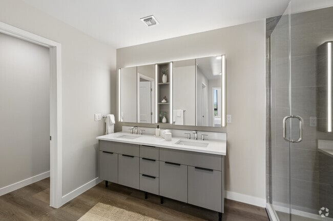 2BR, 2BA - 1,560SF - Primary Bathroom