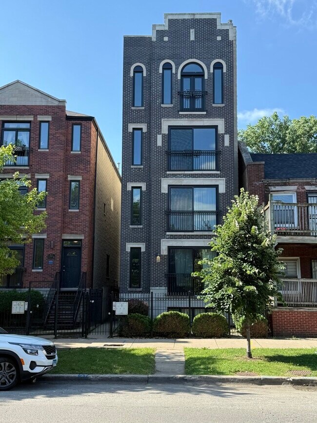 Building Photo - 3123 W Washington Blvd Unit 3 Rental