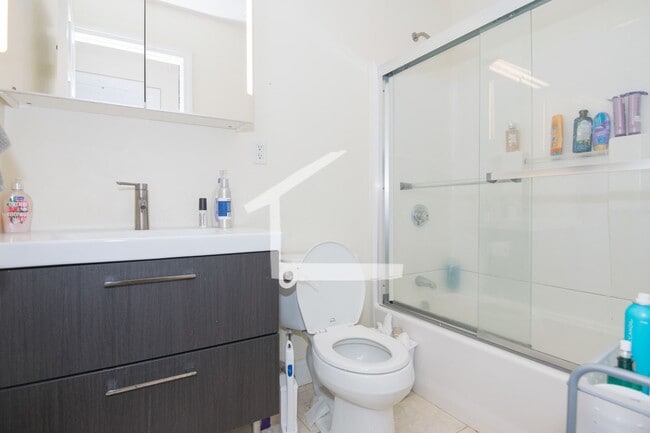 Photo - Nicely renovated 4 bed 2 bath unit in a prime spot in Brookline!