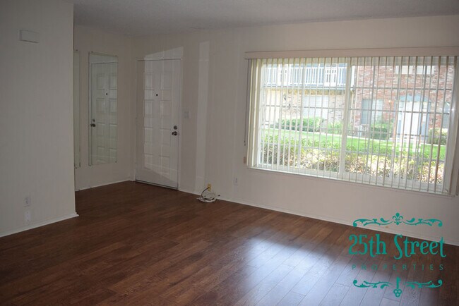 Photo - 5219 Gibbons Dr