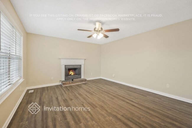 Photo - 4728 Greystone St