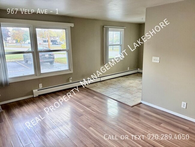 Photo - 967 Velp Ave Unit 1