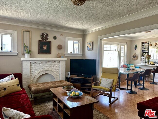 Photo - 4166 S Harvard Blvd