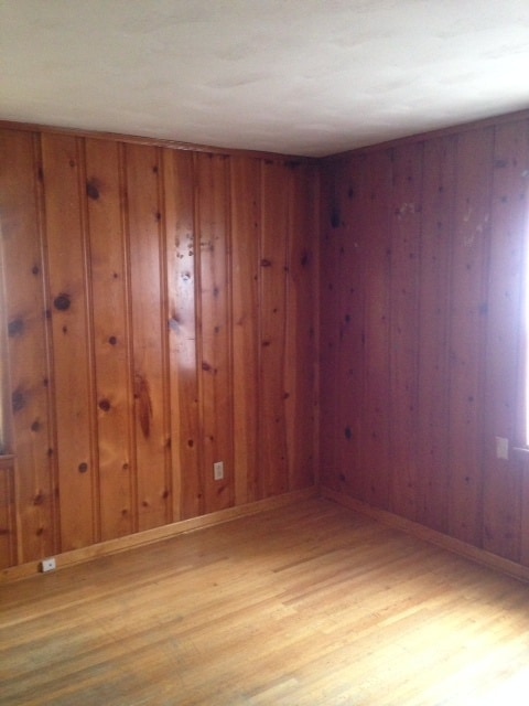 Photo - 1445 Luverne St