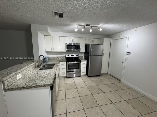 Photo - 721 Talavera Rd