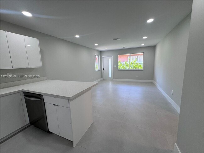 Photo - 850 NW 109th St Unit 852