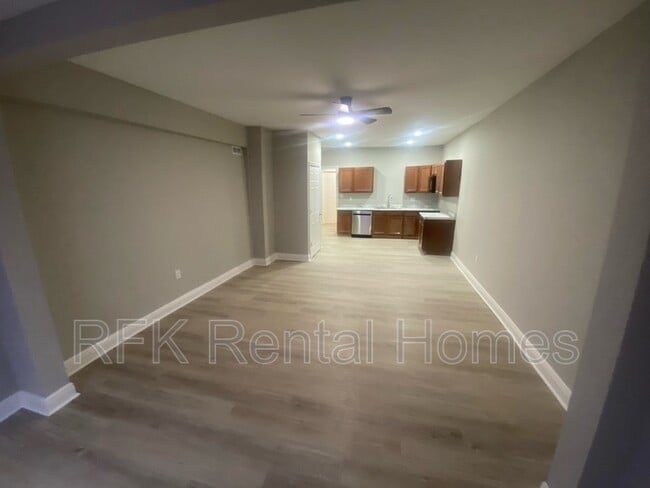 Photo - 2226 Langley Ave