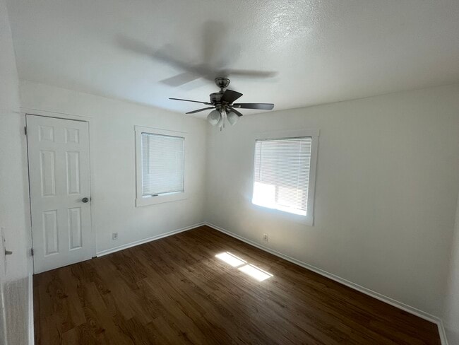 Master Bedroom - 2722 Garden St