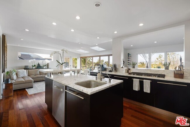 Photo - 7483 Palo Vista Dr