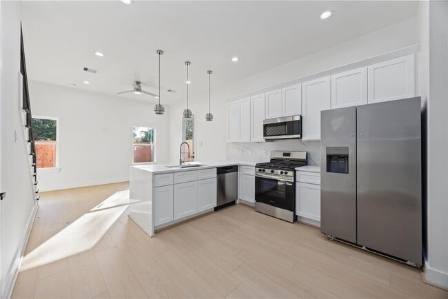 Photo - 5222 Gold St Unit B