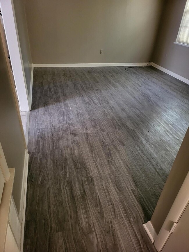 Photo - 200 W 33rd Ave