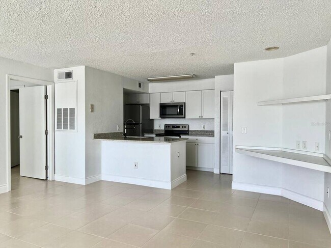 2218 Grand Cayman Ct Unit 1325