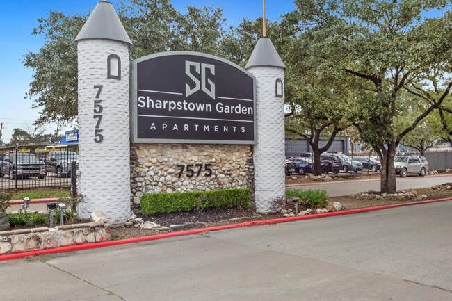 Sharpstown Garden - Sharpstown Garden Apartments