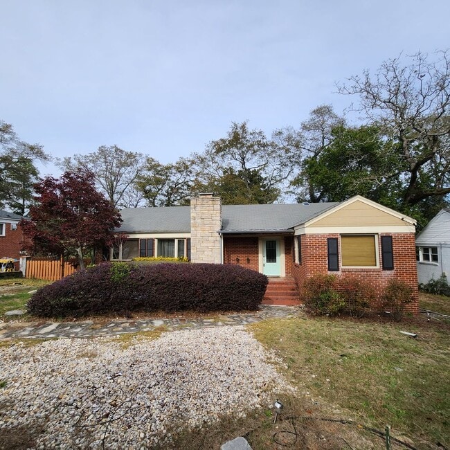 Building Photo - Beautiful home near Downtown Augusta!