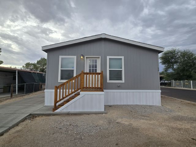 Photo - 4650 E Carey Ave