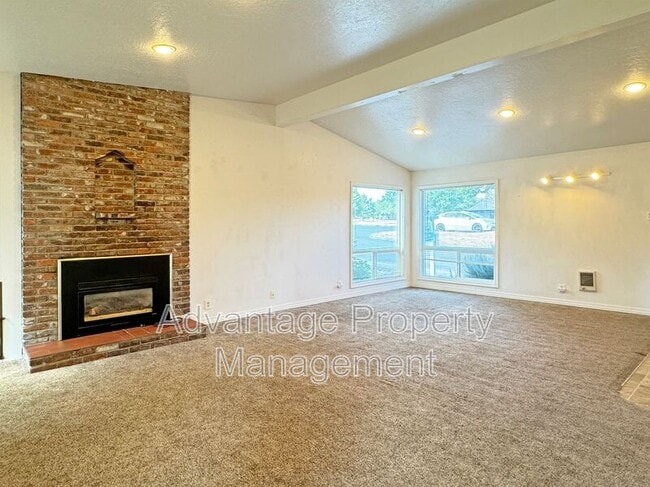 Photo - 4010 SW Western Blvd