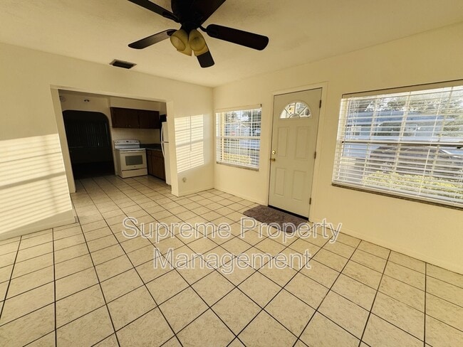 Photo - 1300 13th Ave S