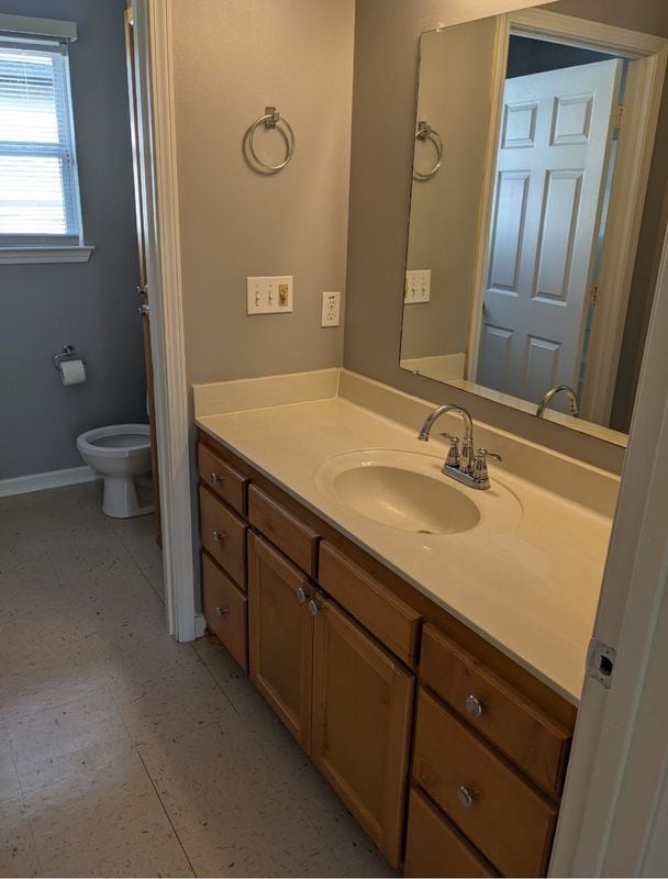2606 Elvin Dr