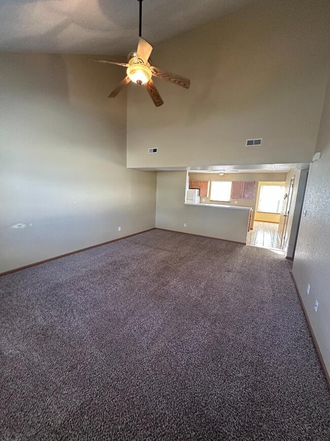 Photo - 103 S Woods Ct