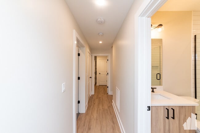 Photo - 2019 W Ainslie St Unidad 1