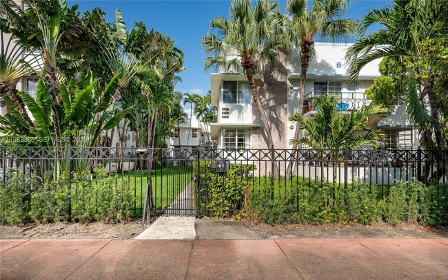 Photo - 830 Euclid Ave Unidad 8