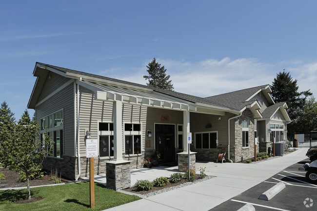 Building Photo - Copper Trail