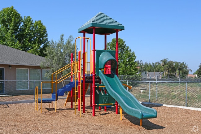 Photo - North Park I Apartments