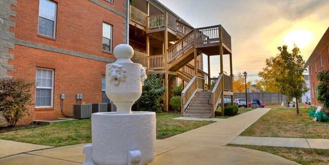 Serenity Court Apartments