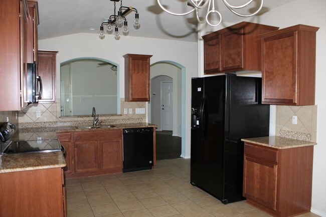 Photo - 3 BEDROOMS, COMMUNITY POOL, BELTON ISD