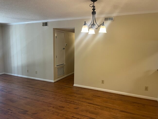 Photo - 3100 Heathstead Pl Unit H