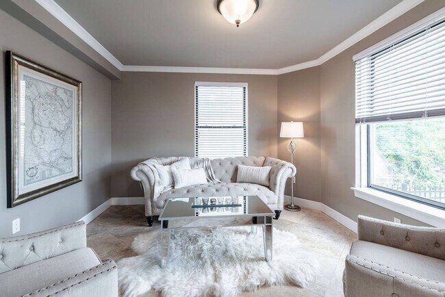 Photo - 510 Tacoma Ave S Unit ID1296619P