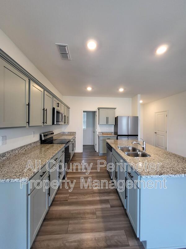 Photo - 212 Cottontail Ln