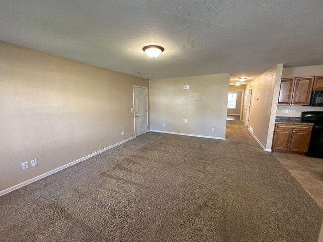 Photo - 3 Bedroom House!