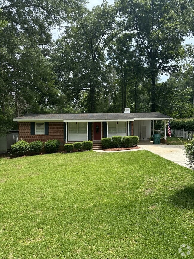 Building Photo - 126 Allenwood Rd SW Rental