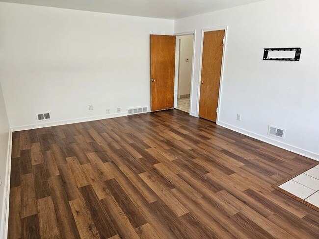Photo - 1300 E Duplex Unit 1711