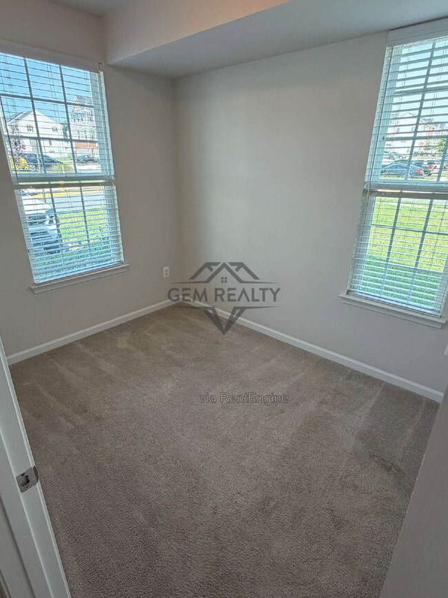 Photo - 501 Rolling Valley Dr