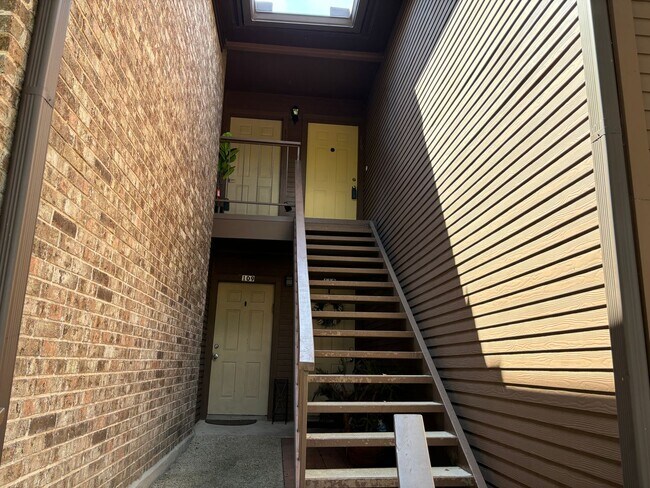 Photo - 10955 Wurzbach Rd