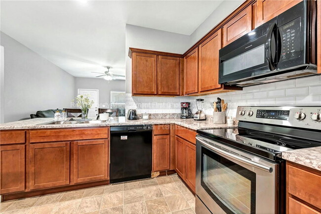 Photo - 716 NW 70th Ave