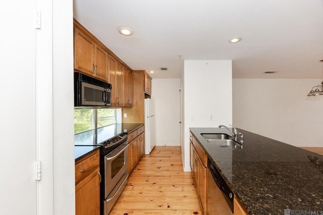 Photo - 1720 Nicholson Dr Unit 4