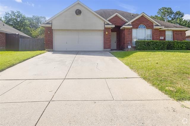 Building Photo - 3807 Woodside Dr Rental