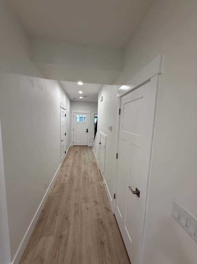 Photo - 3127 N Fruitland Ln