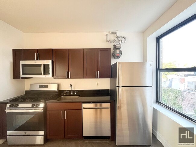 Photo - West 11th Street Unit 5D